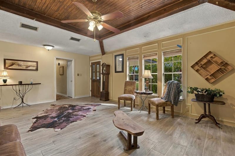 1016 Meadows Drive, Corinth TX 76208 - Photo 6