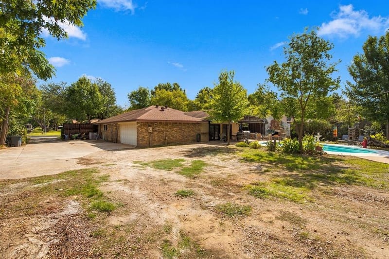 1016 Meadows Drive, Corinth TX 76208 - Photo 33