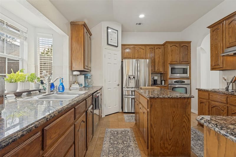2106 Hollow Way, Garland TX 75041 - Photo 12