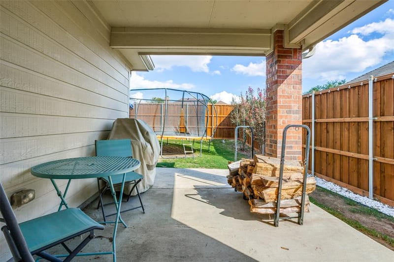 2106 Hollow Way, Garland TX 75041 - Photo 24