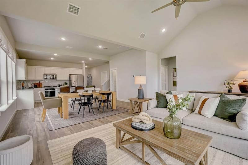 348 Lacy Oak Lane, Waxahachie TX 75165 - Photo 6