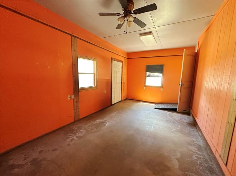 4602 Milburn Road, Cresson TX 76035 - Photo 13