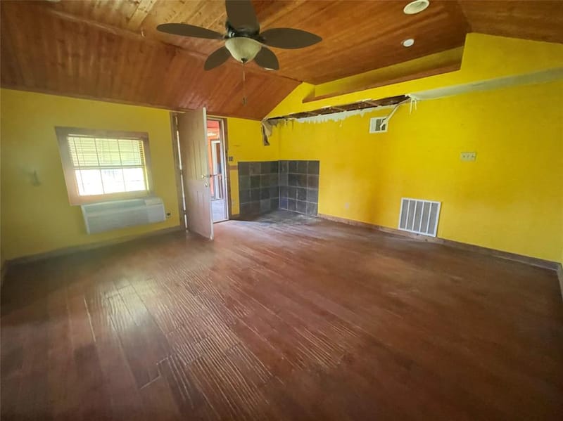 4602 Milburn Road, Cresson TX 76035 - Photo 9