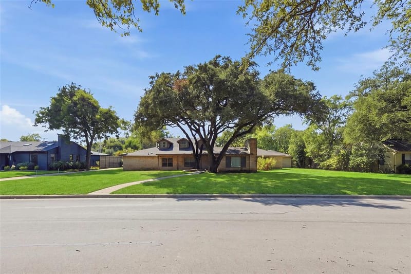 3705 Brighton Road, Fort Worth TX 76109 - Photo 2