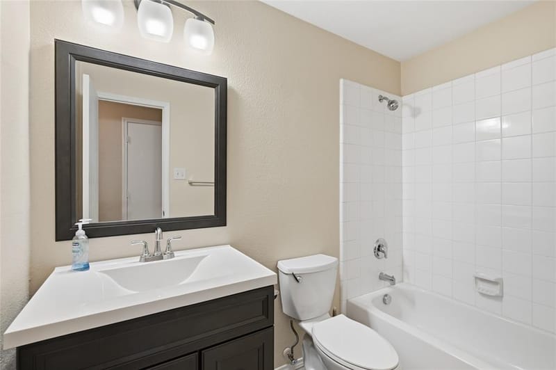 2121 Sherbrooke Court, Sherman TX 75092 - Photo 19