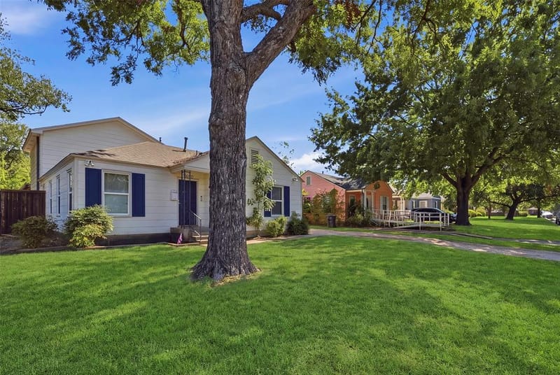 3233 Merida Avenue, Fort Worth TX 76109 - Photo 2