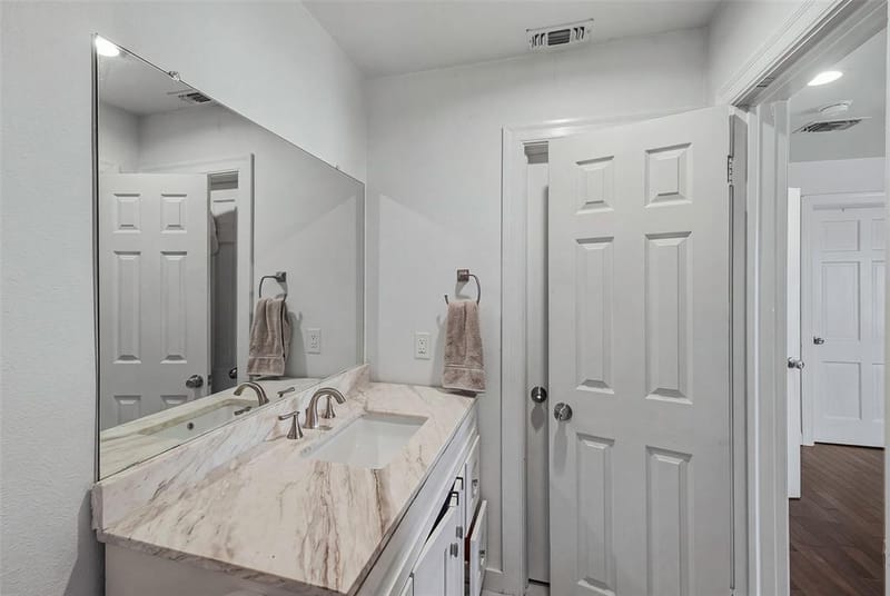3233 Merida Avenue, Fort Worth TX 76109 - Photo 14