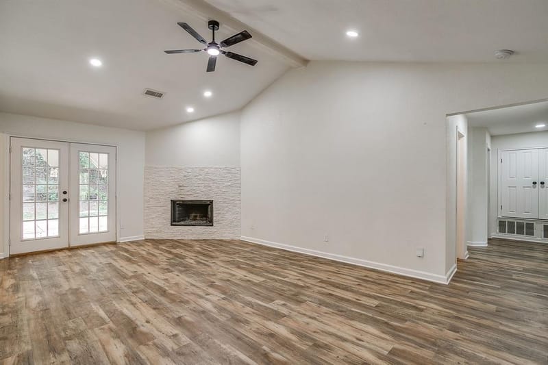 120 Hillside Court, Aledo TX 76008 - Photo 7