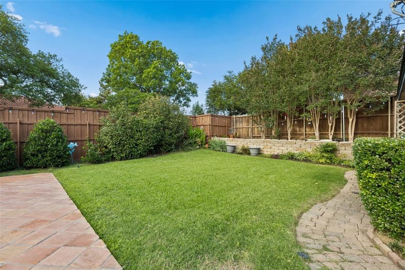 101 E Northgate Drive, Irving TX 75062 - Photo 5