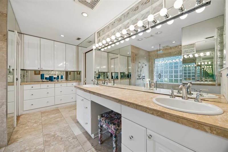 101 E Northgate Drive, Irving TX 75062 - Photo 21