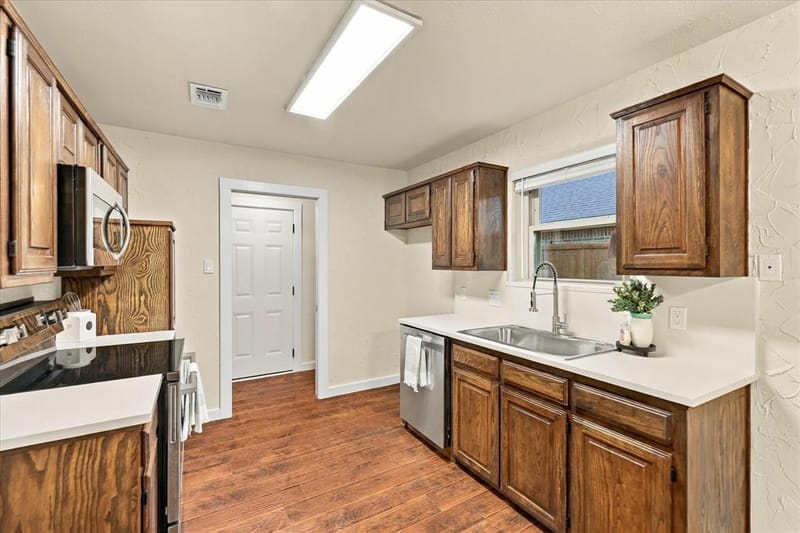 5216 Gaelic Court, Denton TX 76208 - Photo 9
