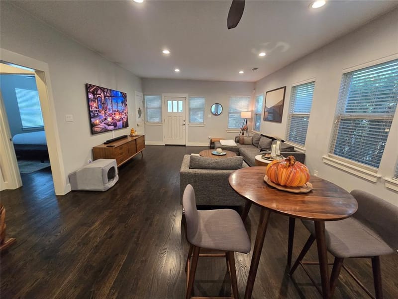 618 N Clinton Avenue, Dallas TX 75208 - Photo 6