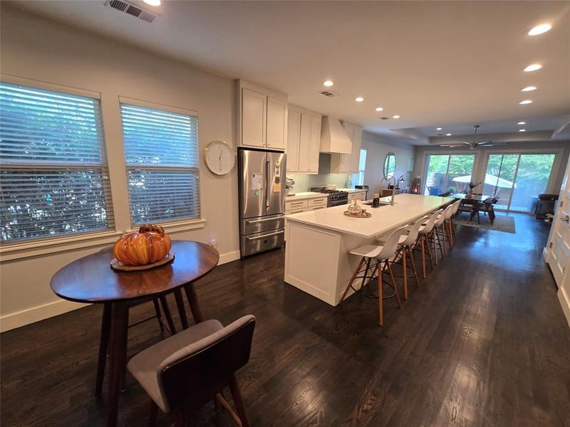 618 N Clinton Avenue, Dallas TX 75208 - Photo 4