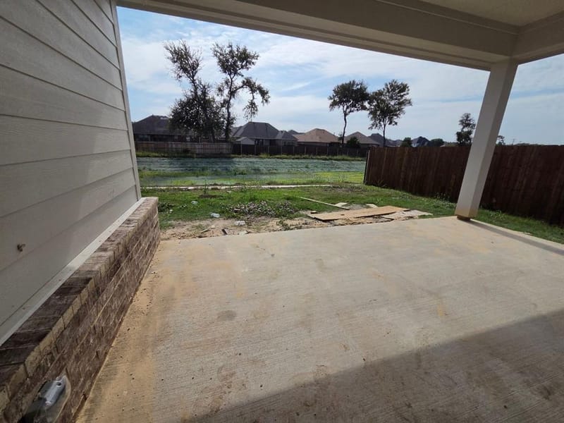 815 Silverleaf Drive, Ennis TX 75119 - Photo 10