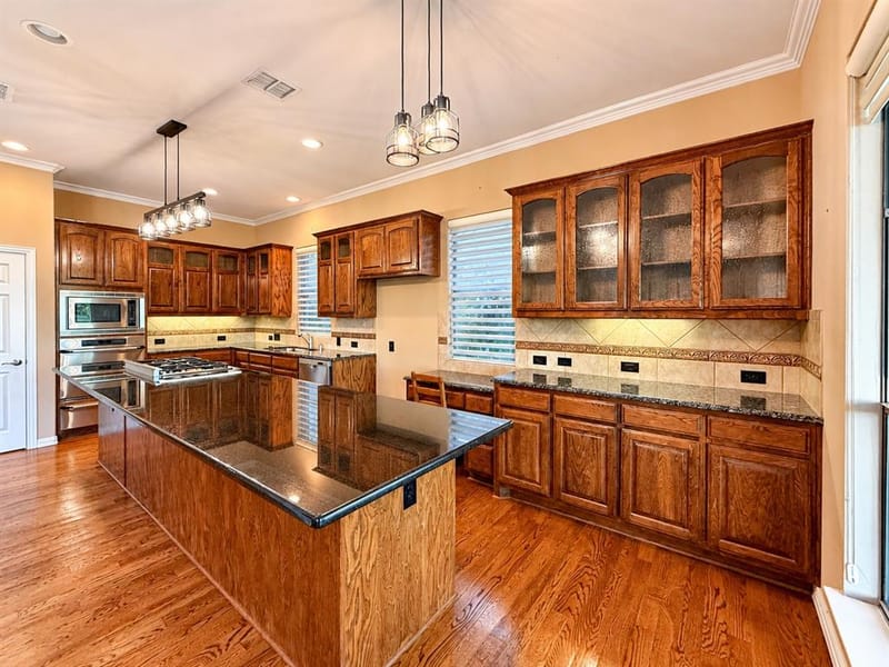 768 Ashleigh Lane, Lantana TX 76226 - Photo 16