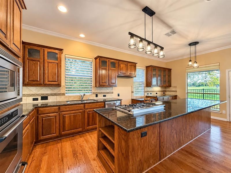 768 Ashleigh Lane, Lantana TX 76226 - Photo 14