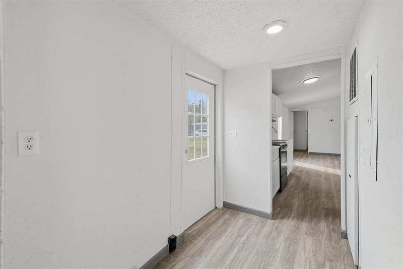 904- B Flamingo Road, Granbury TX 76049 - Photo 6