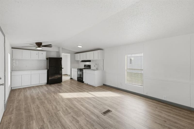 904- B Flamingo Road, Granbury TX 76049 - Photo 10