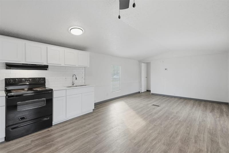904- B Flamingo Road, Granbury TX 76049 - Photo 14