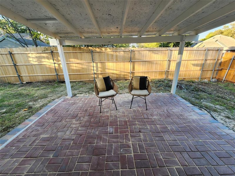 803 Ashmount Lane, Arlington TX 76017 - Photo 16