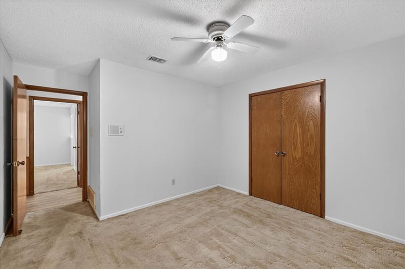1818 Lakemont Court, Arlington TX 76013 - Photo 27