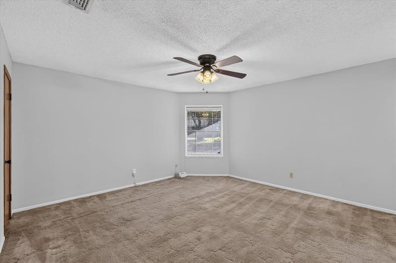 1818 Lakemont Court, Arlington TX 76013 - Photo 22