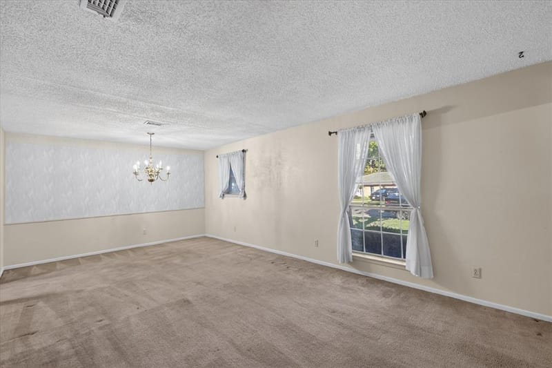 1818 Lakemont Court, Arlington TX 76013 - Photo 7