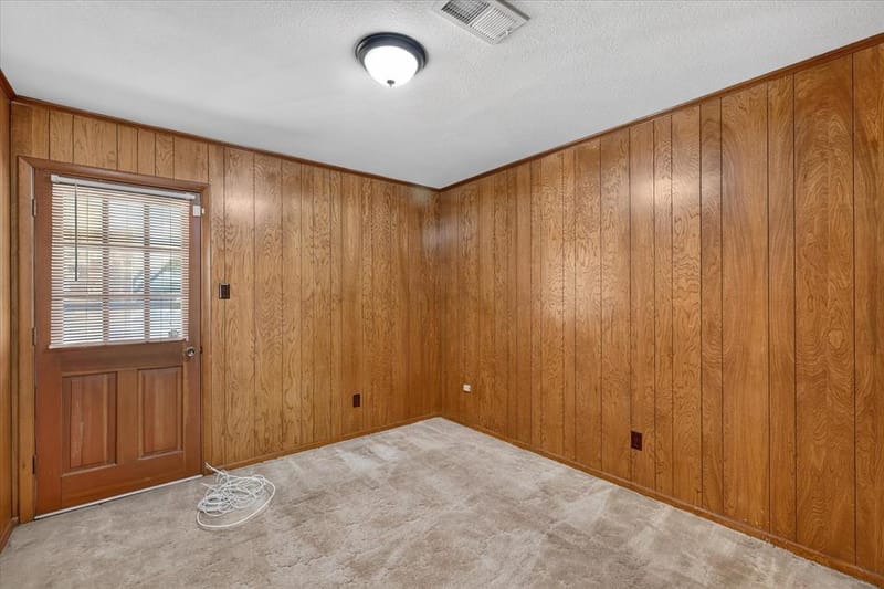 1818 Lakemont Court, Arlington TX 76013 - Photo 34