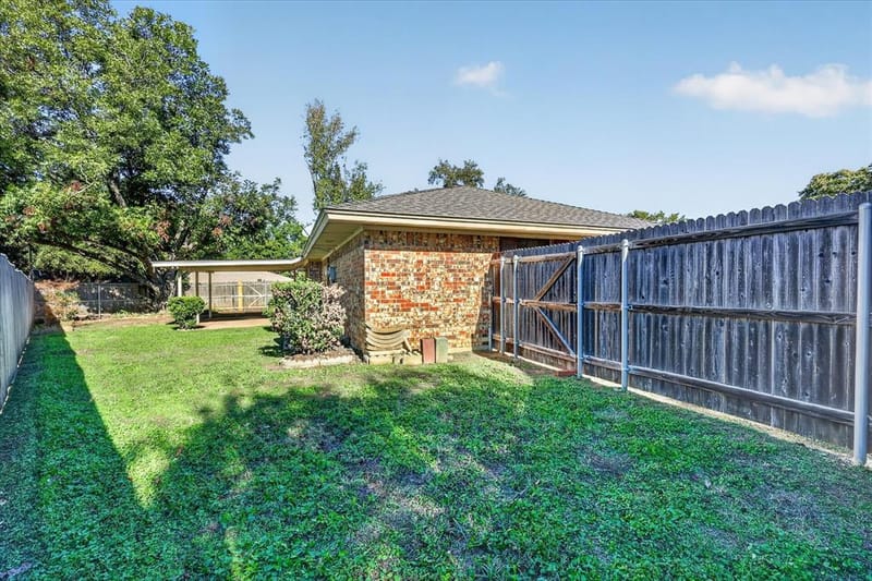 1818 Lakemont Court, Arlington TX 76013 - Photo 40