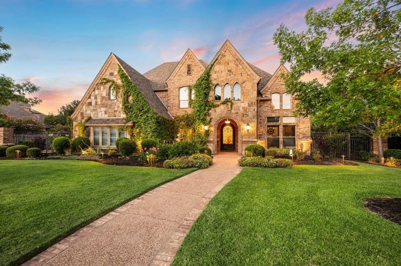 2609 Summit Ridge Drive, Southlake TX 76092