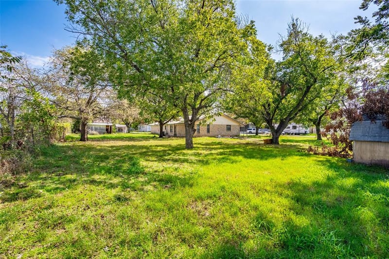 199 Park Street, Newark TX 76071 - Photo 5