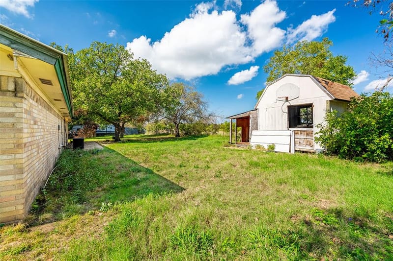 199 Park Street, Newark TX 76071 - Photo 9