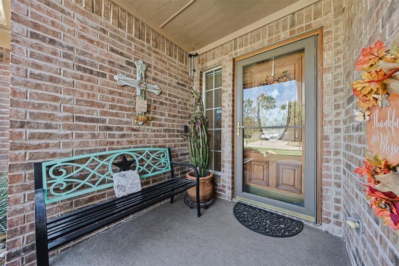 575 Tanglewood Drive, Burleson TX 76028 - Photo 6