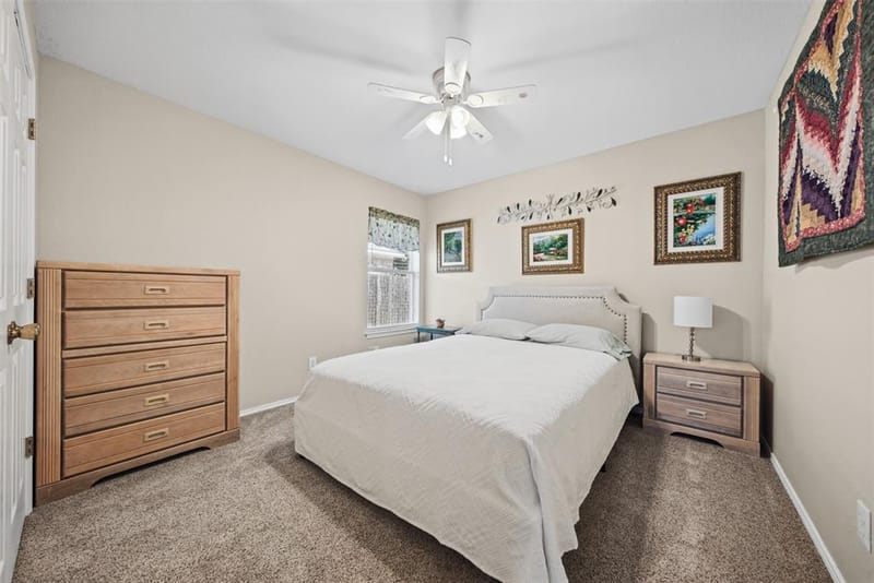 575 Tanglewood Drive, Burleson TX 76028 - Photo 22