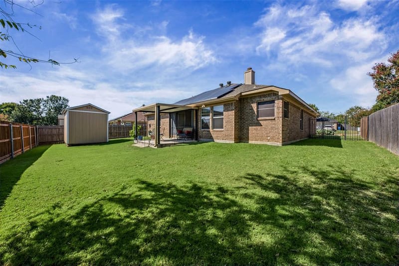 575 Tanglewood Drive, Burleson TX 76028 - Photo 31