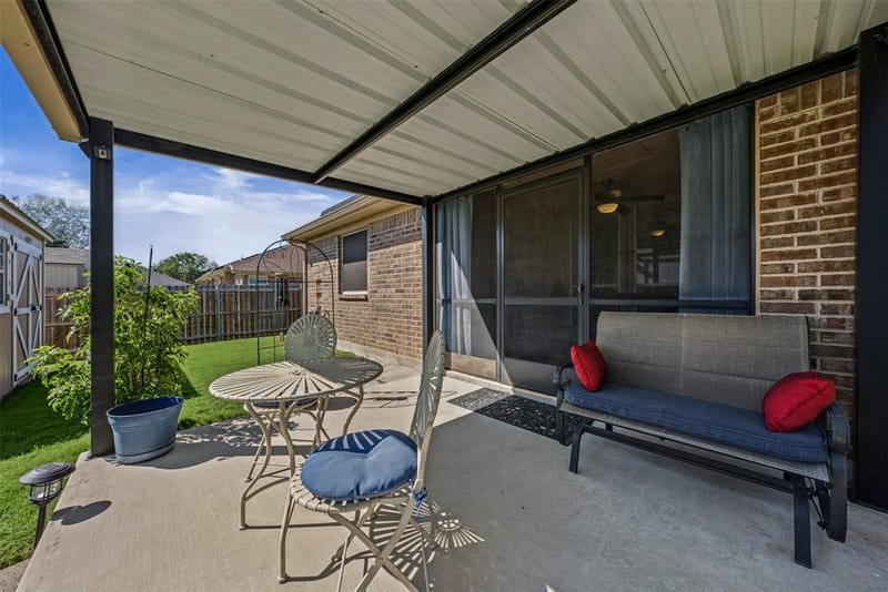 575 Tanglewood Drive, Burleson TX 76028 - Photo 29