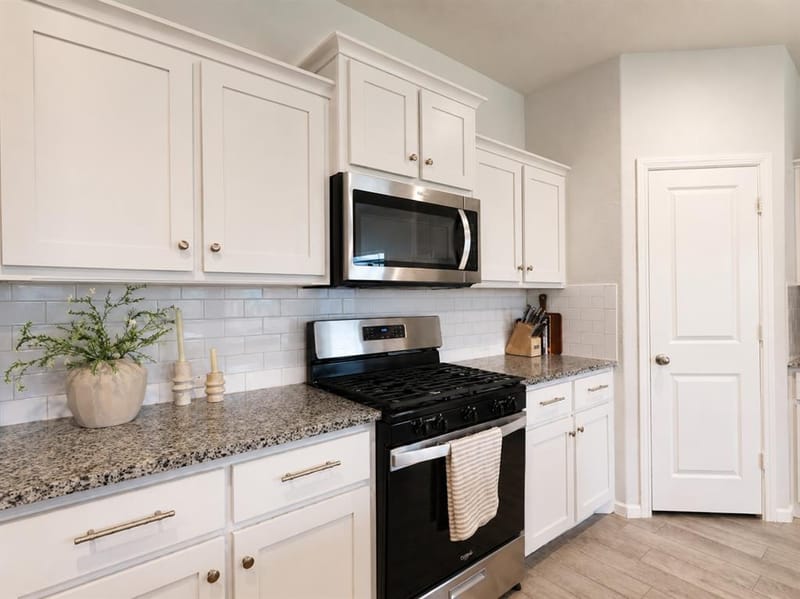 8605 Mirror Lake Drive, Fort Worth TX 76179 - Photo 14