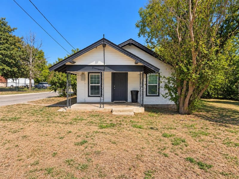 501 Eureka Street, Weatherford TX 76086
