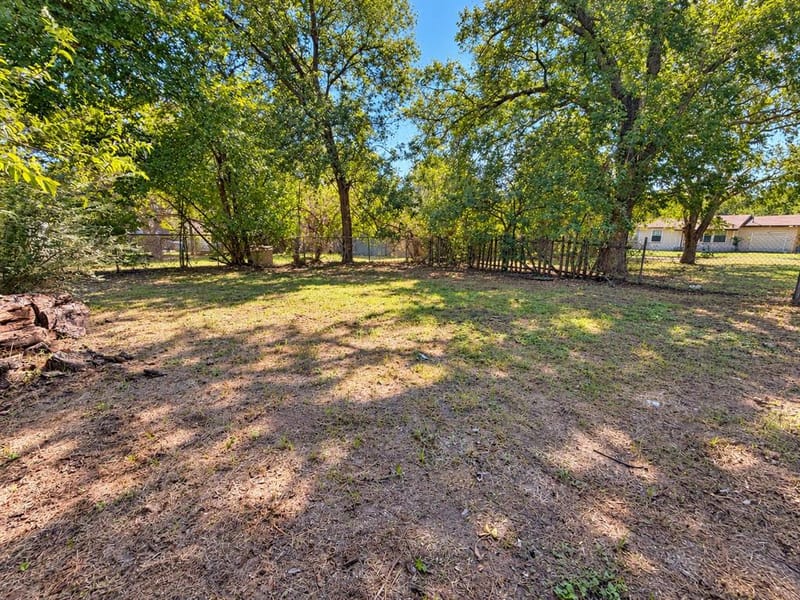 501 Eureka Street, Weatherford TX 76086 - Photo 20