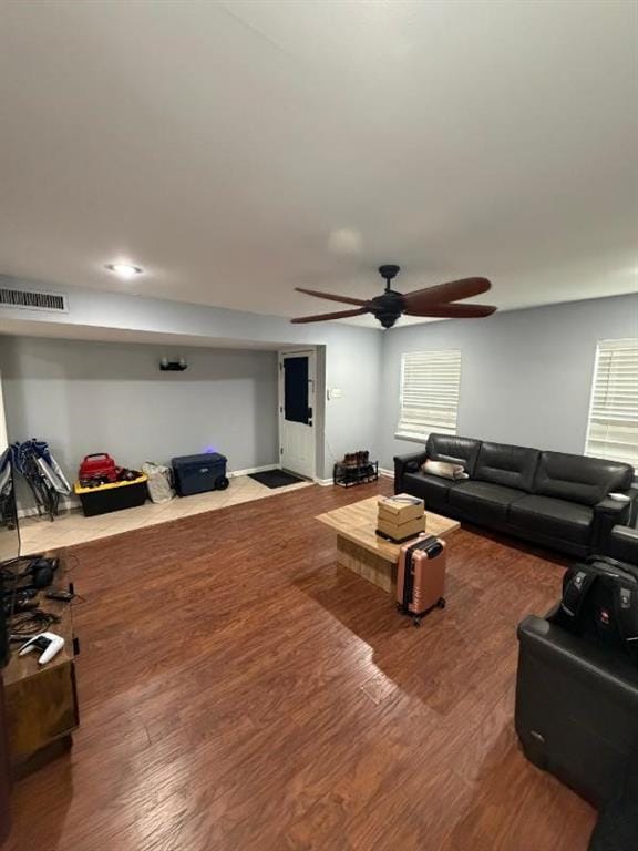 2915 Rayswood Drive, Carrollton TX 75007 - Photo 4