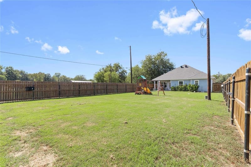 5407 Arrowhead Drive, Granbury TX 76048 - Photo 24
