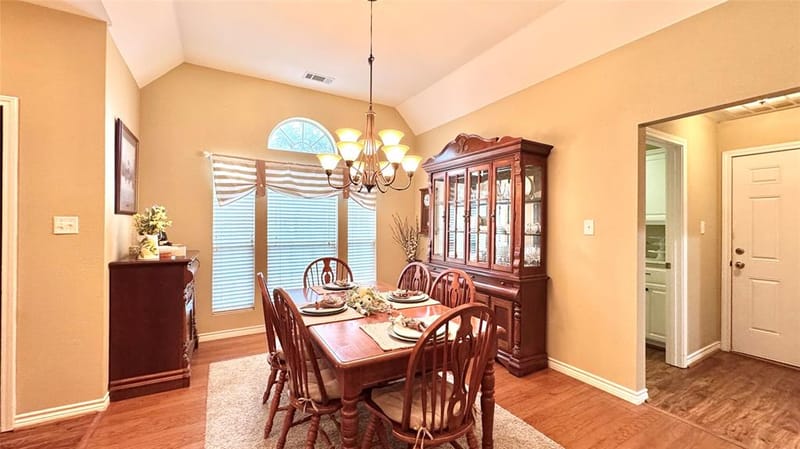 115 Meadowood Road, Enchanted Oaks TX 75156 - Photo 6