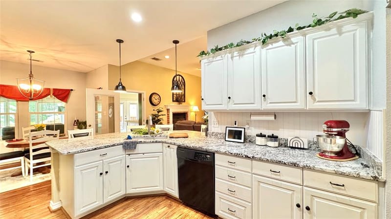 115 Meadowood Road, Enchanted Oaks TX 75156 - Photo 13