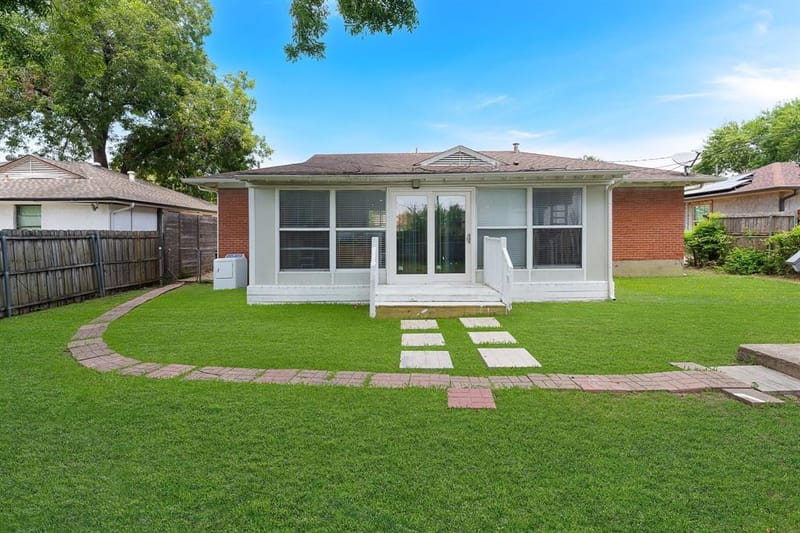 2546 Havenhurst Street, Farmers Branch TX 75234 - Photo 21