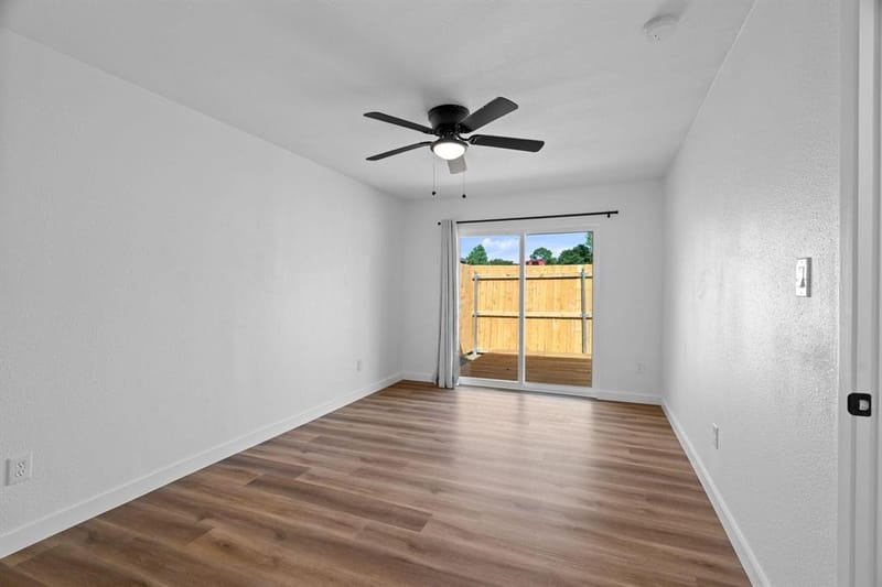 2621 Amherst Court, Irving TX 75038 - Photo 8