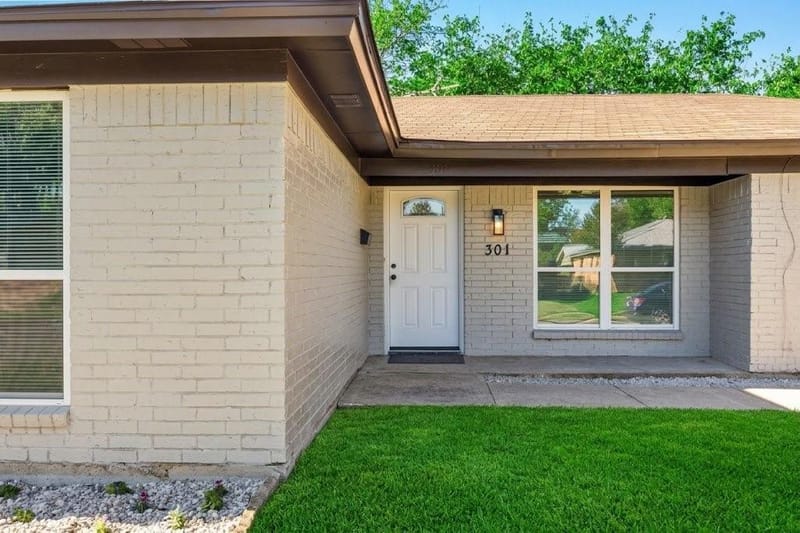 301 Linda Drive, Burleson TX 76028 - Photo 6