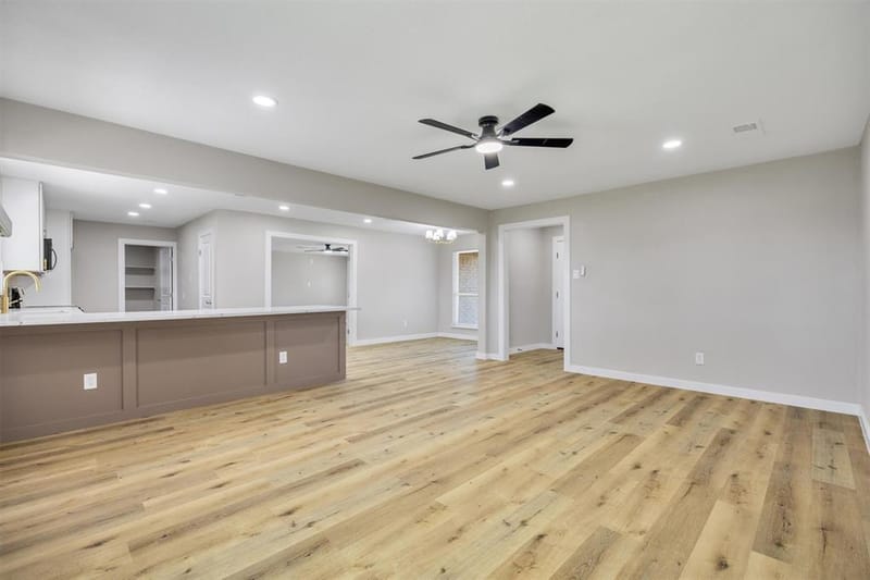 301 Linda Drive, Burleson TX 76028 - Photo 9