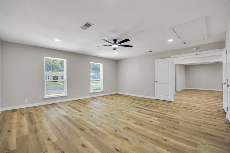 301 Linda Drive, Burleson TX 76028 - Photo 21