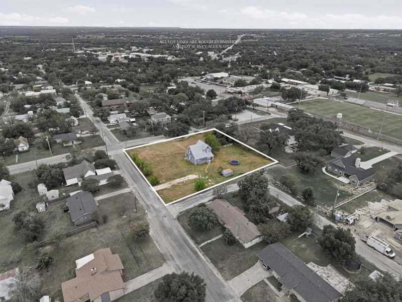 106 W North Street, Hico TX 76457 - Photo 36