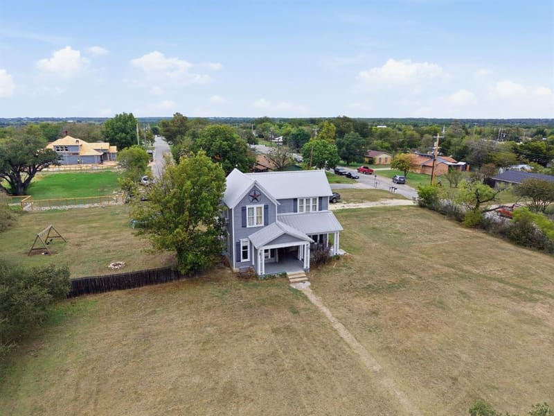 106 W North Street, Hico TX 76457 - Photo 32